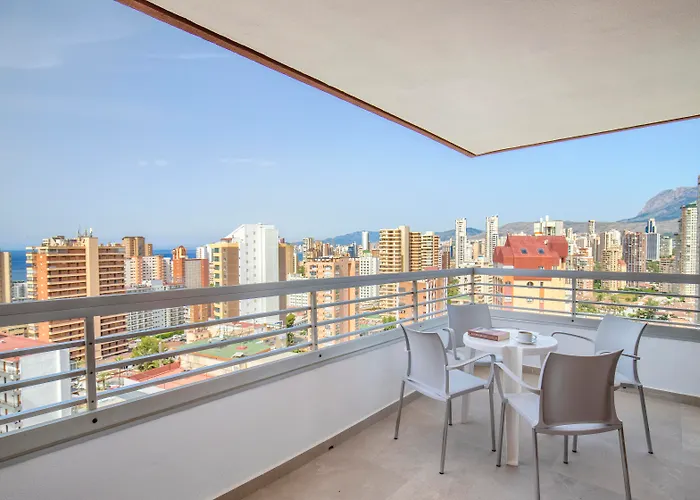 Aparthotel Bcl Levante Lux