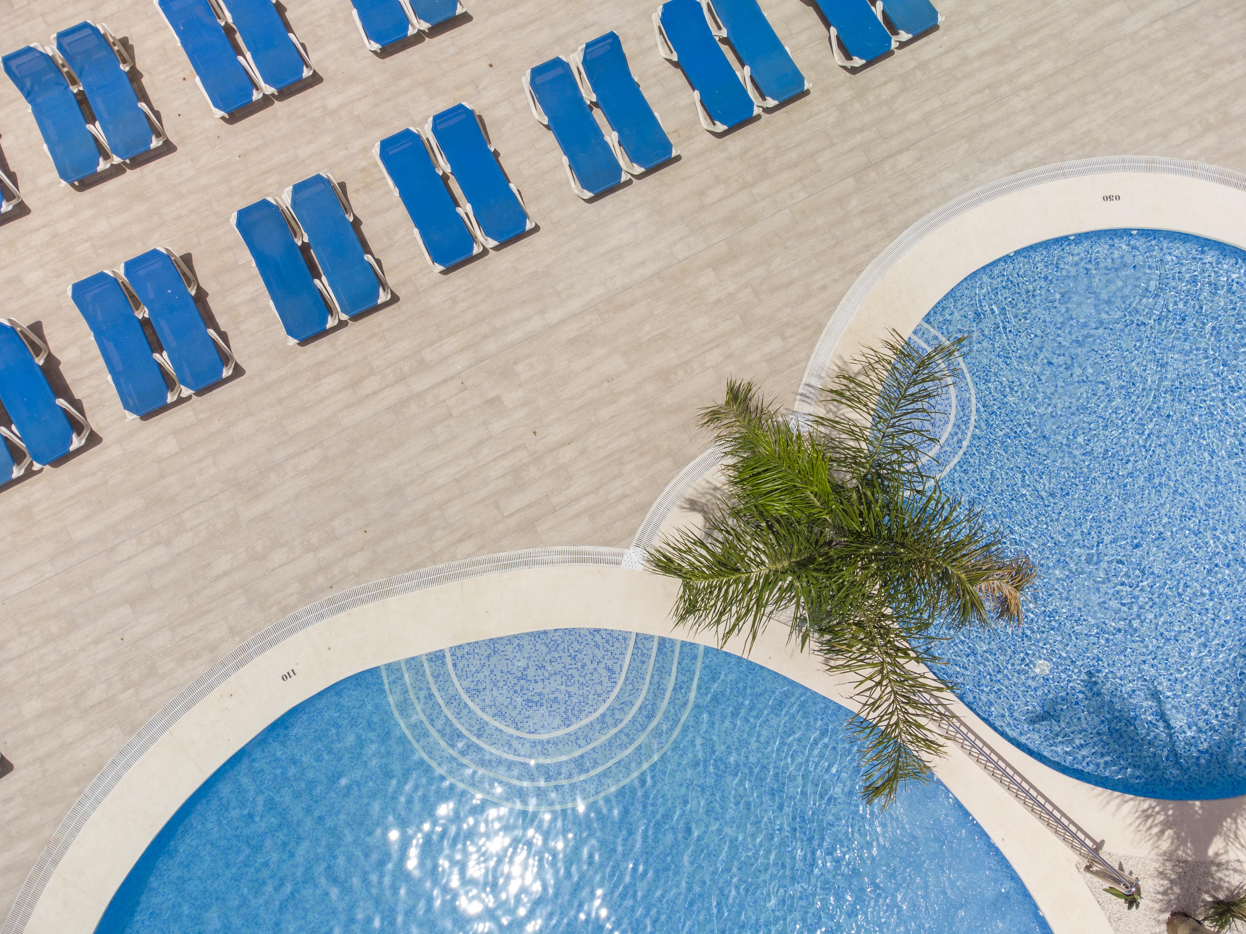 Apartahotel Bcl Levante Lux